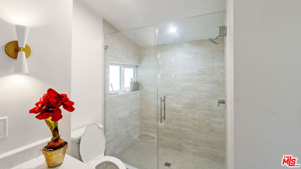 5304 Baza Avenue - Photo 23