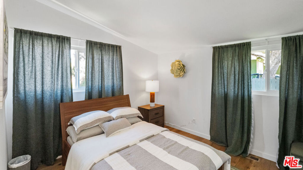 5304 Baza Avenue - Photo 21