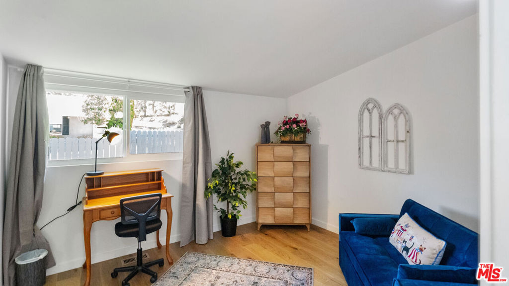 5304 Baza Avenue - Photo 16