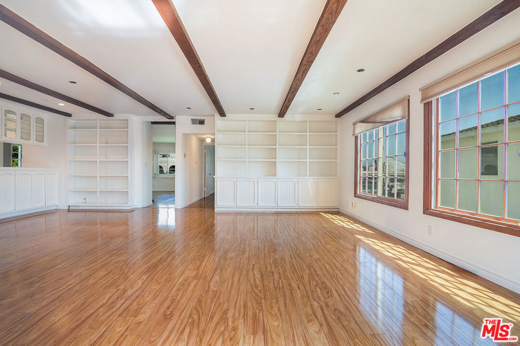 12100 Marine Street - Photo 13