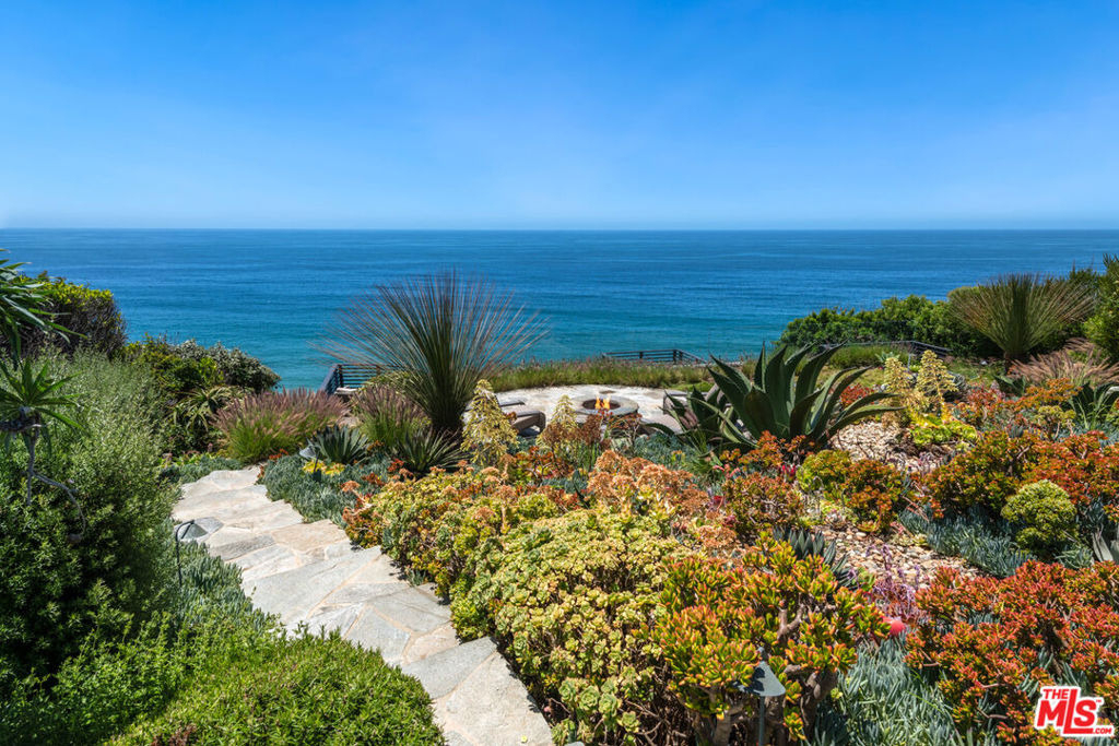 7089 Birdview Avenue - Photo 31