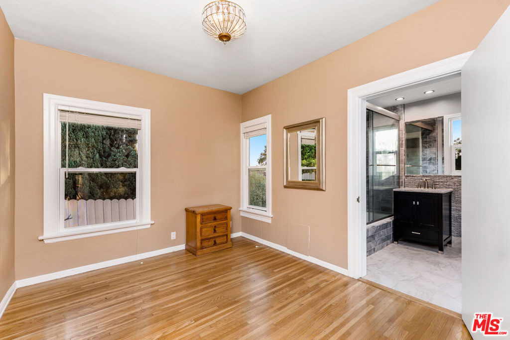 2238 El Contento Drive - Photo 15