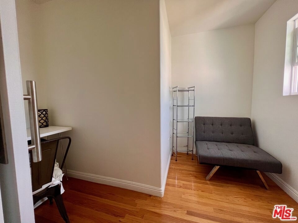 2333 S Garth Avenue - Photo 16