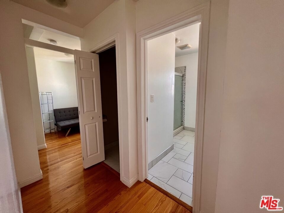 2333 S Garth Avenue - Photo 11