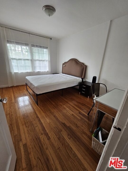 2333 S Garth Avenue - Photo 1