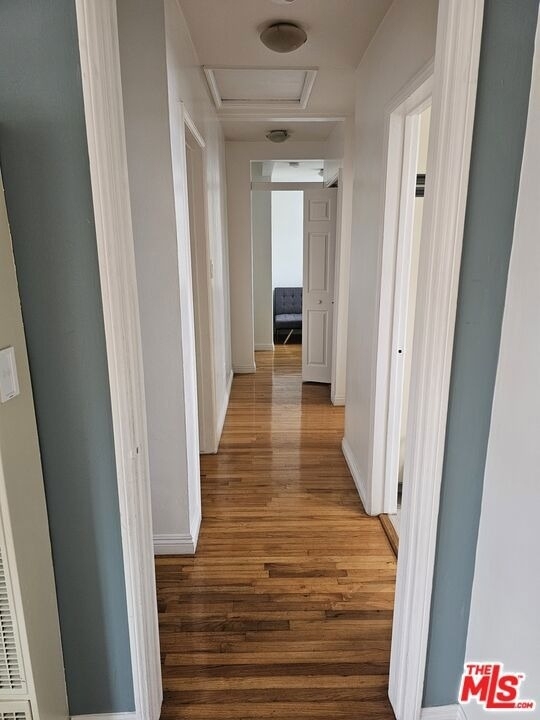 2333 S Garth Avenue - Photo 8