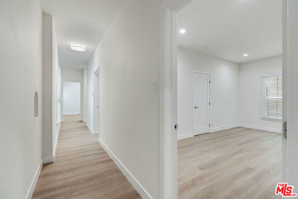 144 N Swall Drive - Photo 8