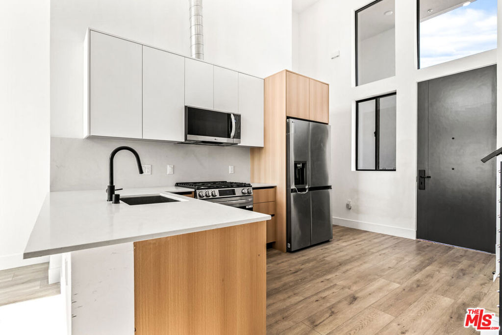 11013 Hartsook Street - Photo 0