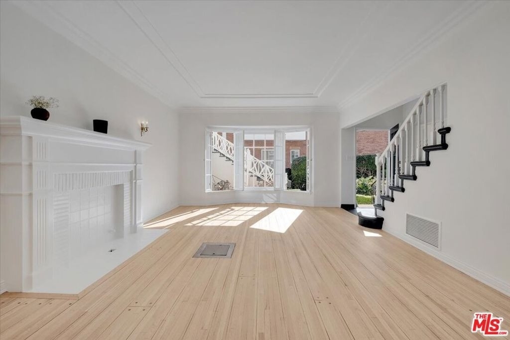 156 N Swall Drive - Photo 1