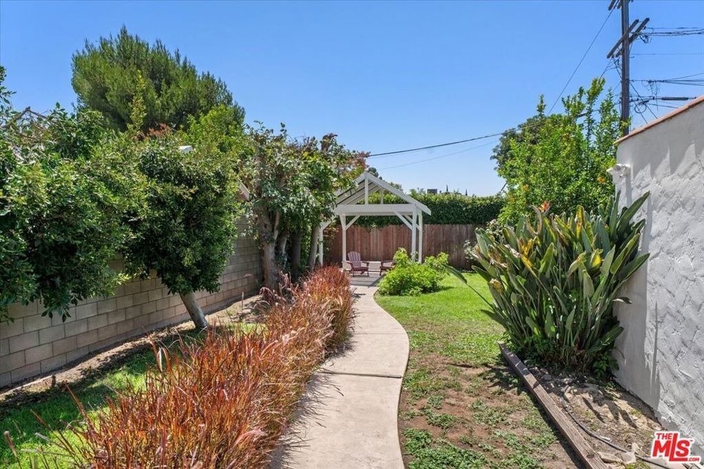 8908 Gibson Street - Photo 12