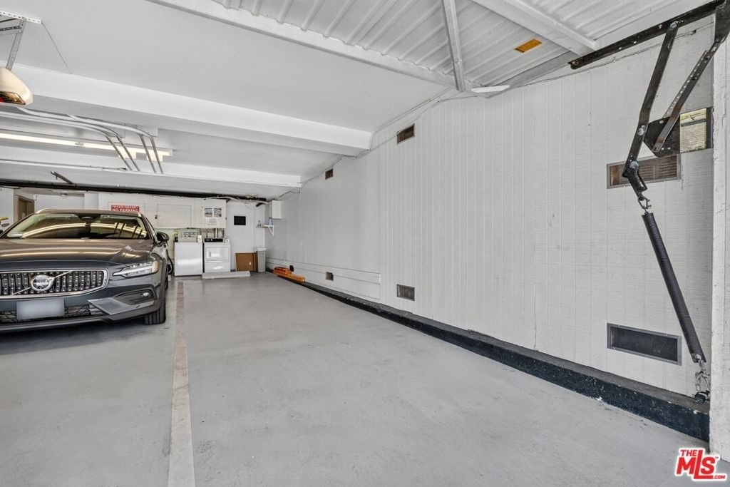 10 19th Avenue - Photo 10