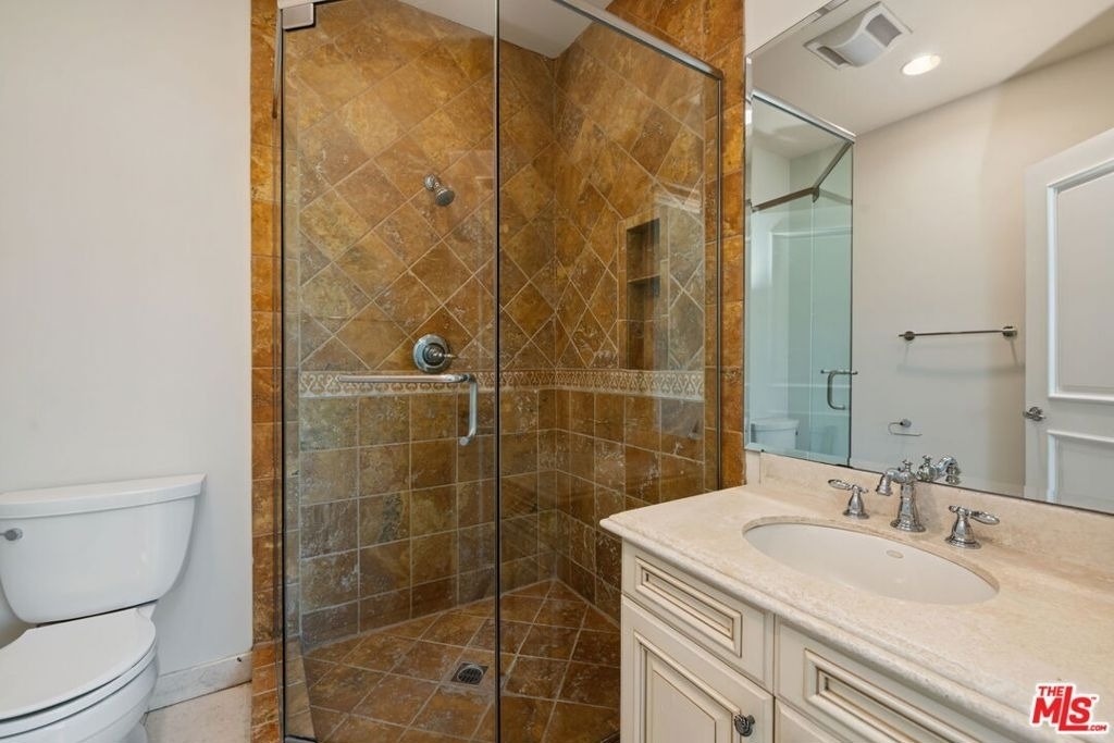 419 N Laurel Avenue - Photo 34