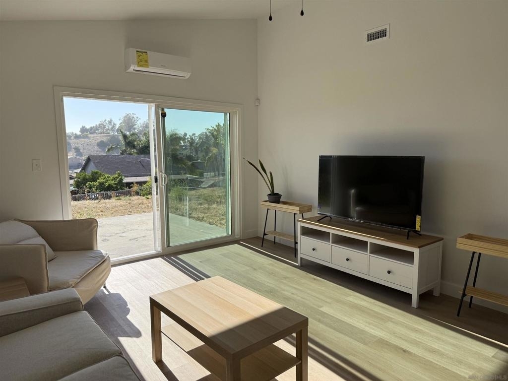 664 Carefree Dr - Photo 8