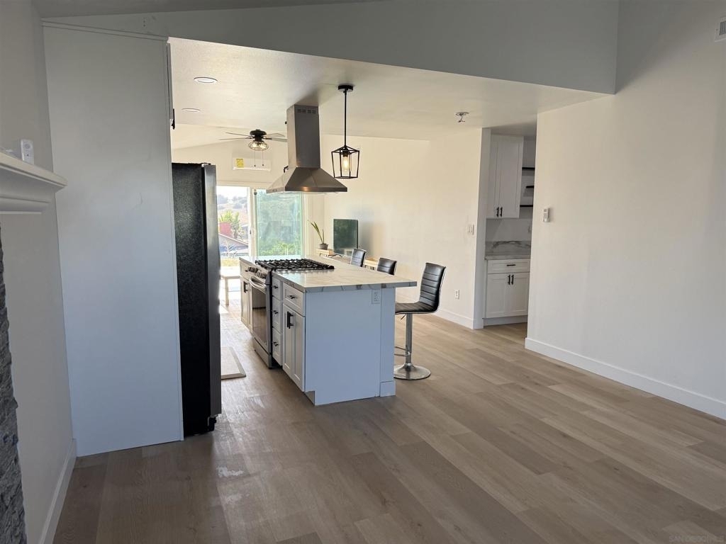 664 Carefree Dr - Photo 3