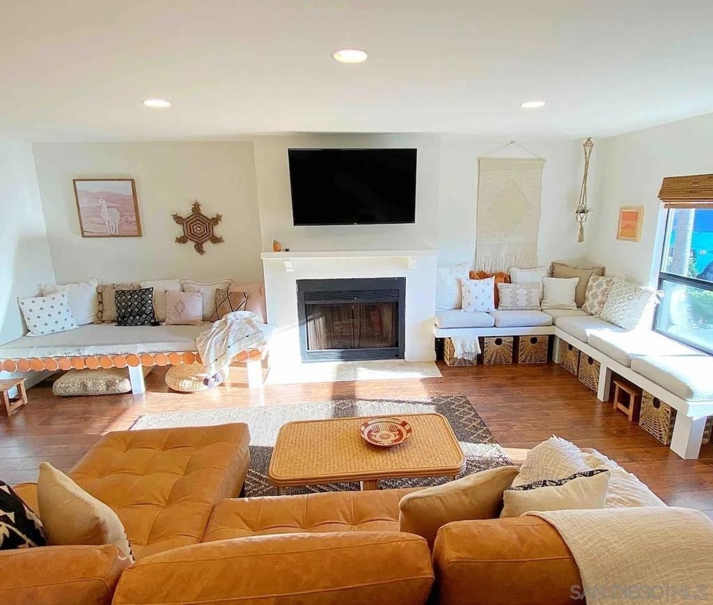 837 4th Street - Photo 21