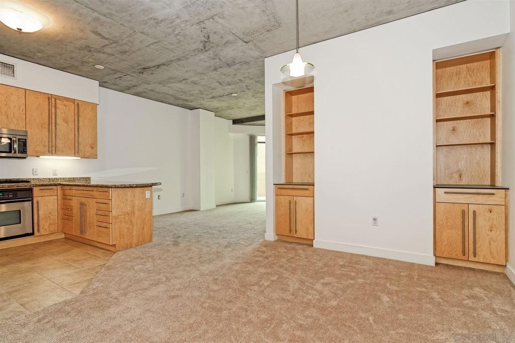 801 Ash St - Photo 4