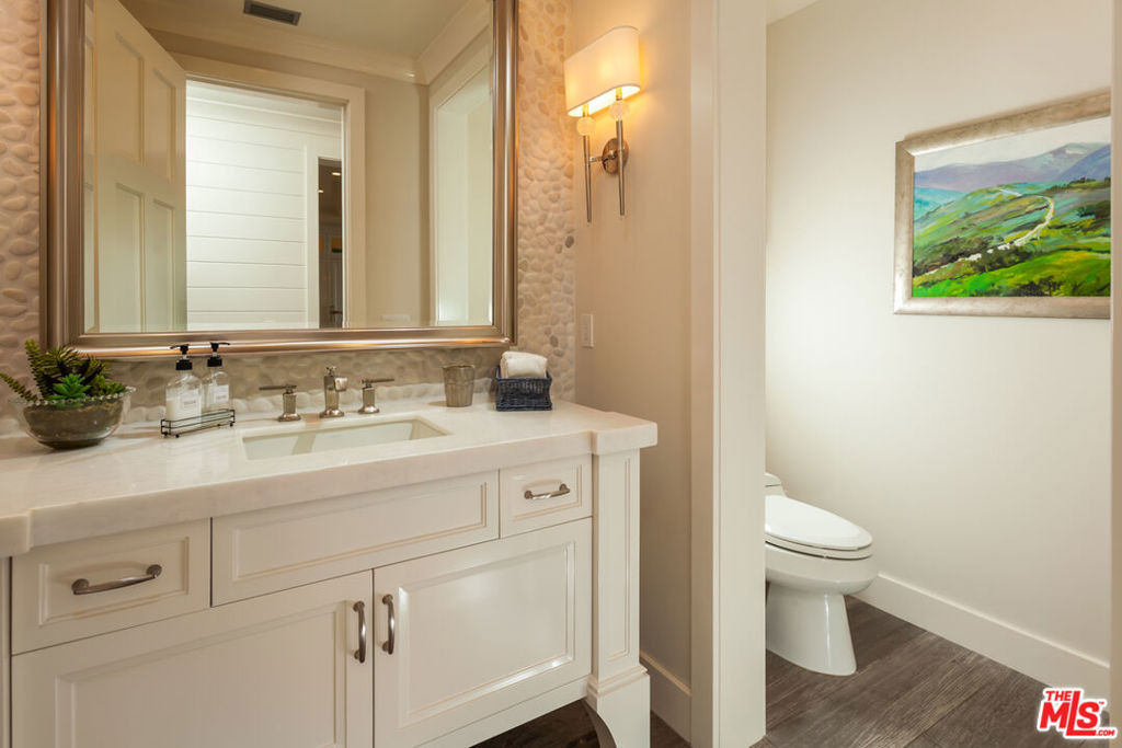 438 Bent Street - Photo 49