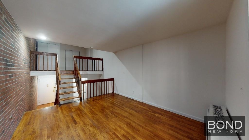 East 88th Street - Photo 0