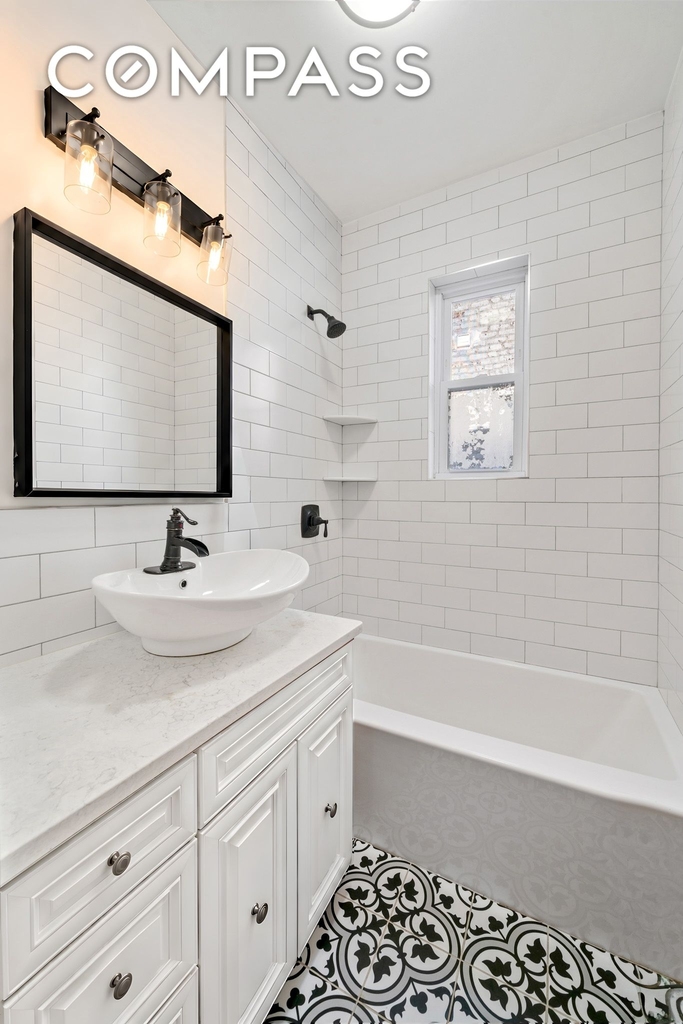 404 Hawthorne Street - Photo 13