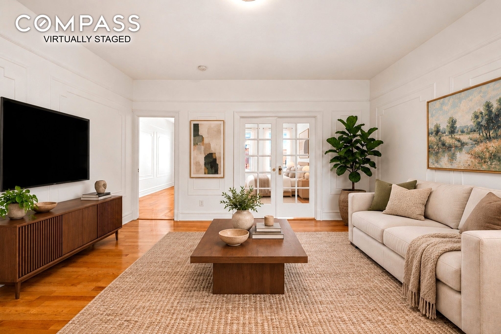 404 Hawthorne Street - Photo 0