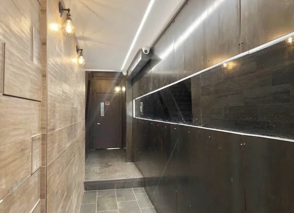 102 Mott Street - Photo 12