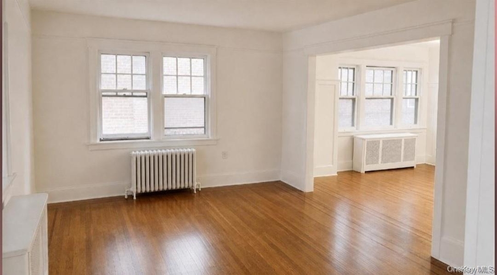 253 Fulton Avenue - Photo 4