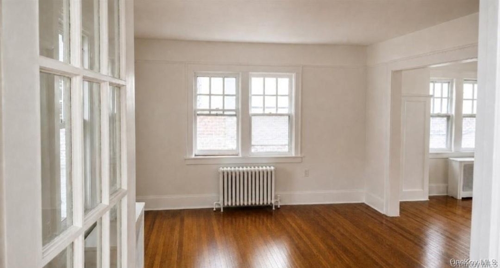 253 Fulton Avenue - Photo 2