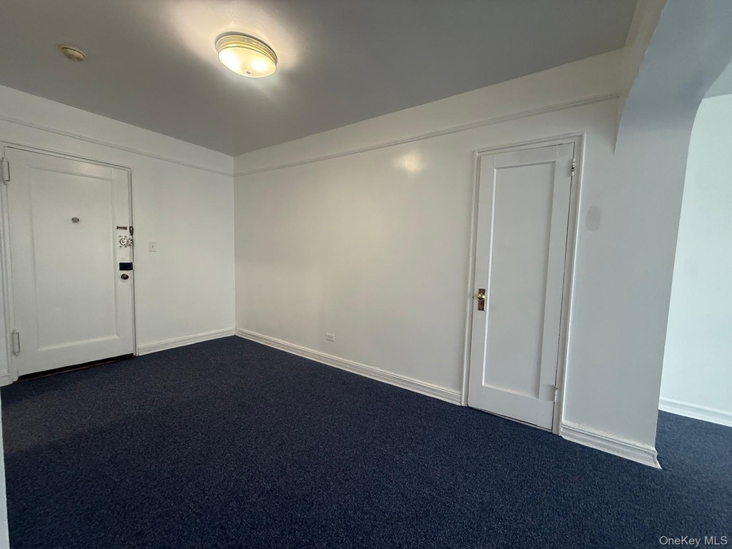 92 11 35 Avenue - Photo 1