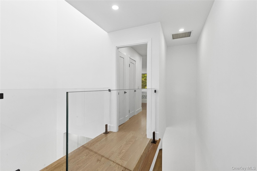23 Library Avenue - Photo 11