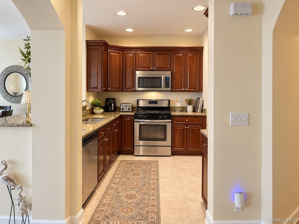 33 Nicole Court - Photo 6