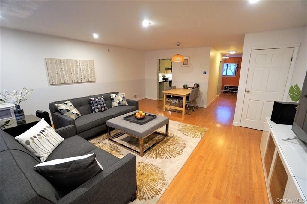 60 Park Drive - Photo 0