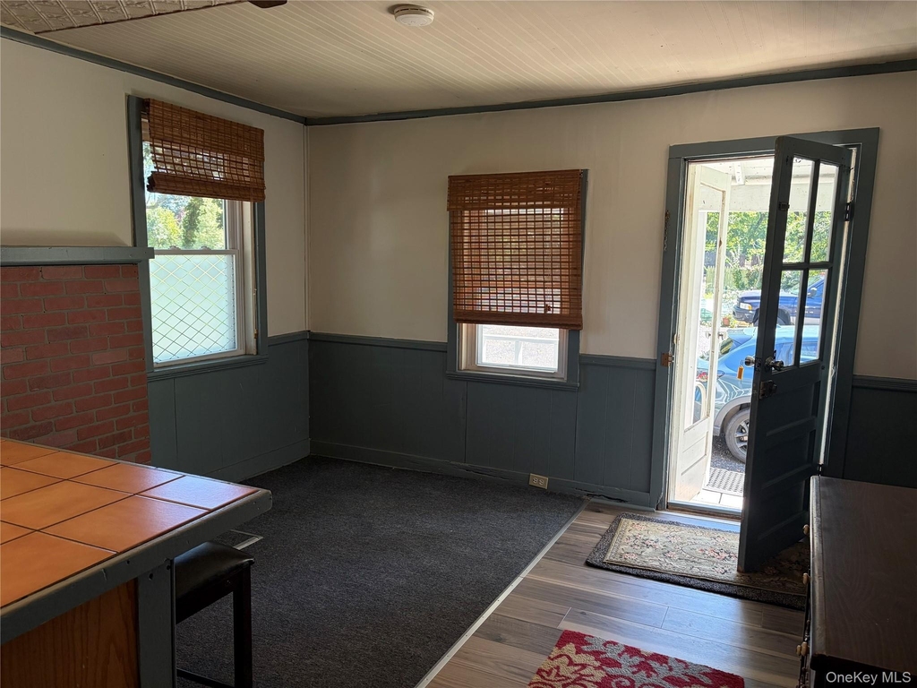 549 Main Road - Photo 4