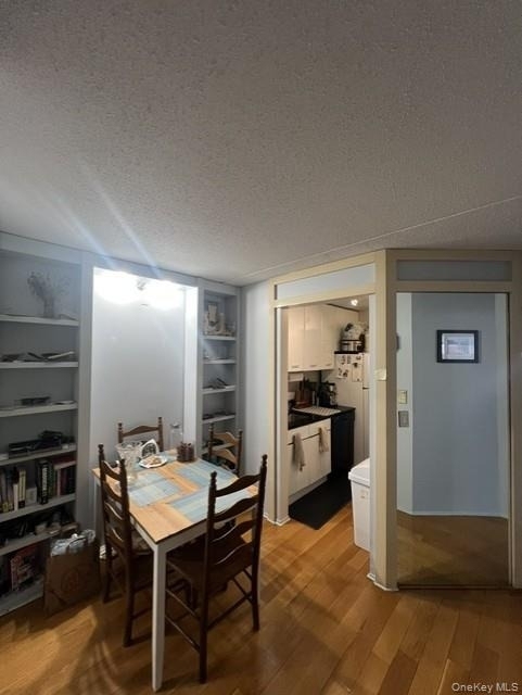 4 Martine Avenue - Photo 7