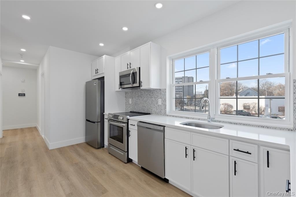 9 Lagrange Avenue - Photo 2