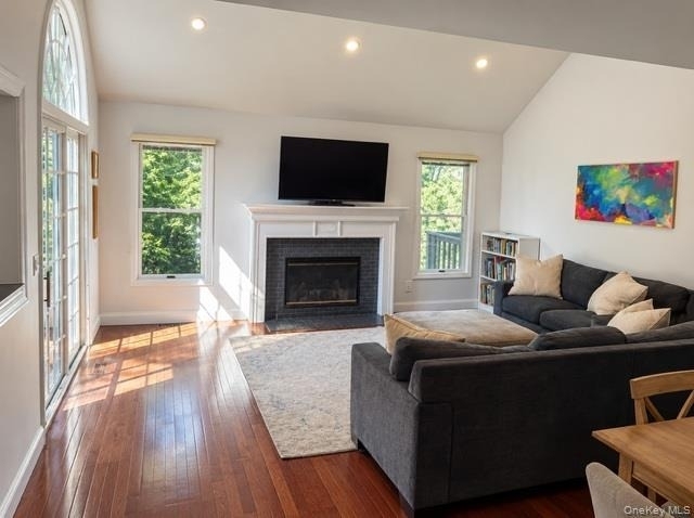 3001 Canterbury Way - Photo 2