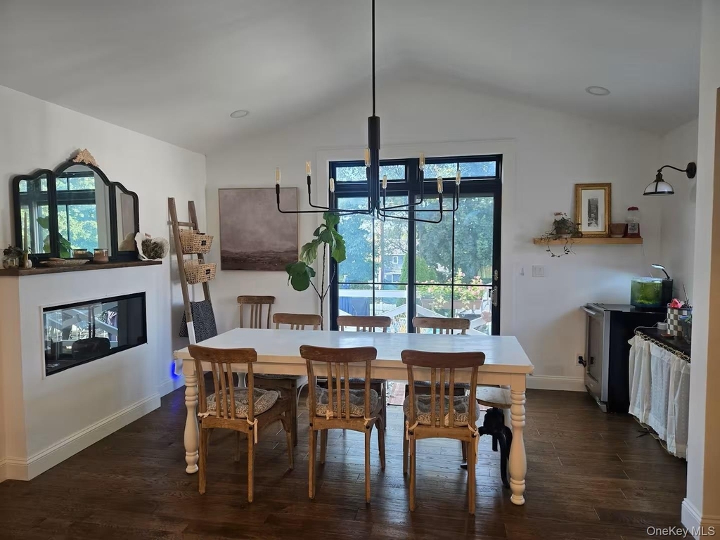 49 Miller Boulevard - Photo 1