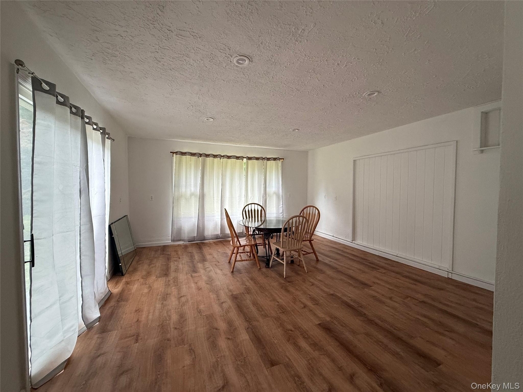 16 Ernest Lane - Photo 16