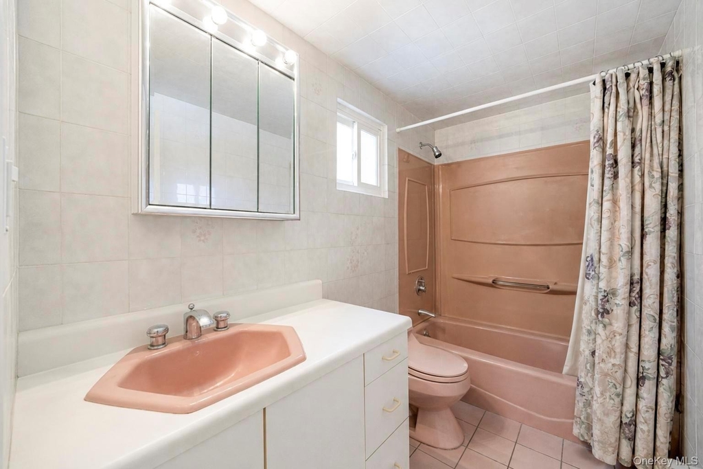 25 Hewes Street - Photo 39