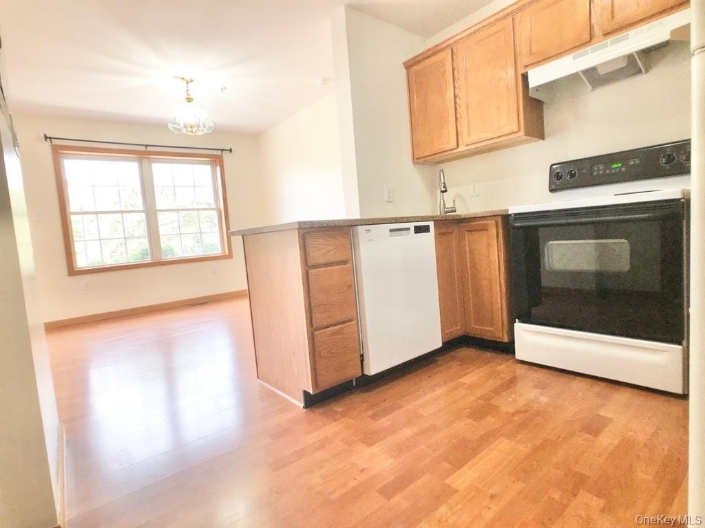 331 W Post Road - Photo 2