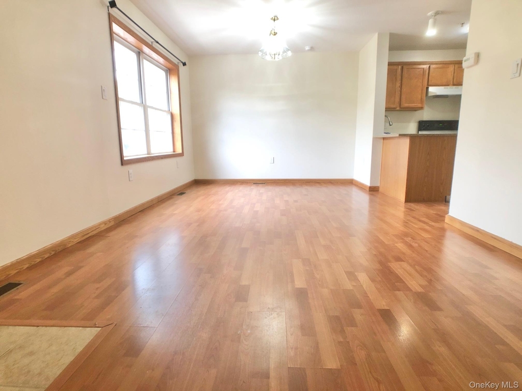 331 W Post Road - Photo 4