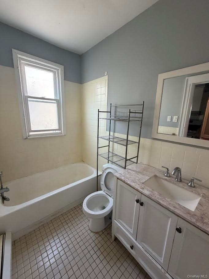 1013 Jericho Turnpike - Photo 6