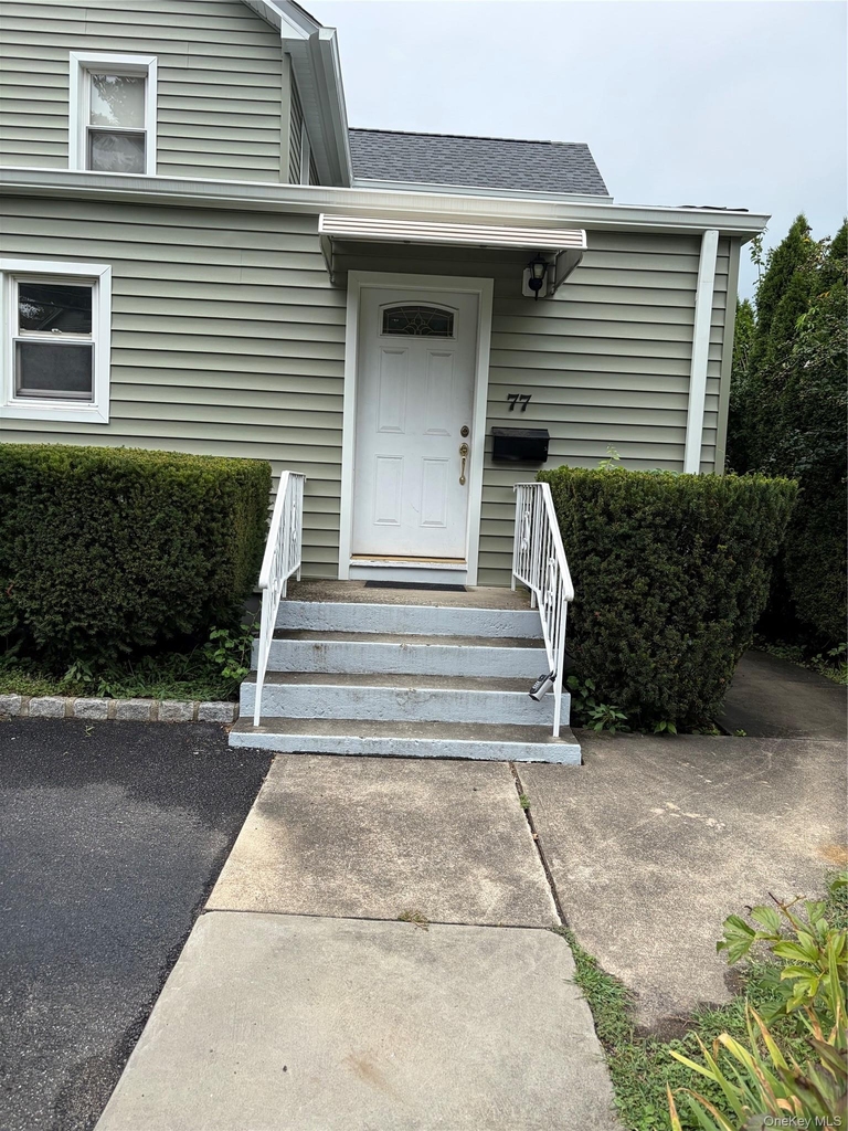 77 W Washington Avenue - Photo 0
