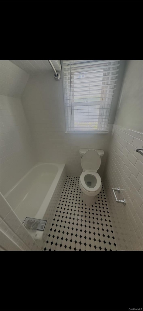 77 W Washington Avenue - Photo 5