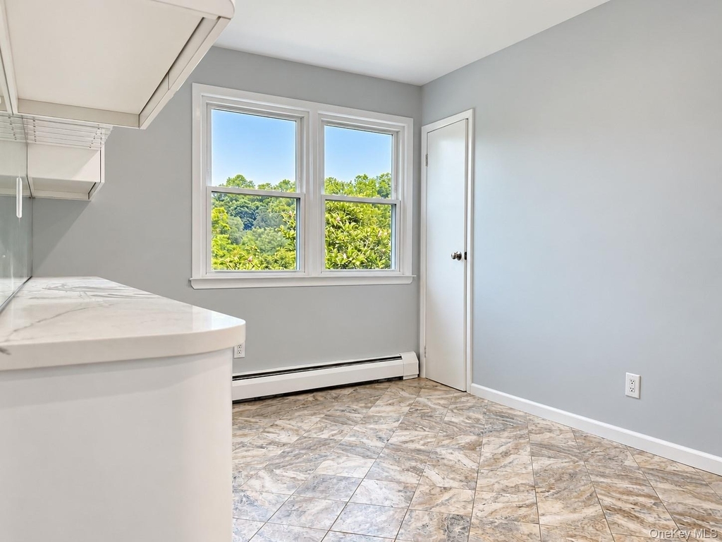 6 John Street - Photo 3