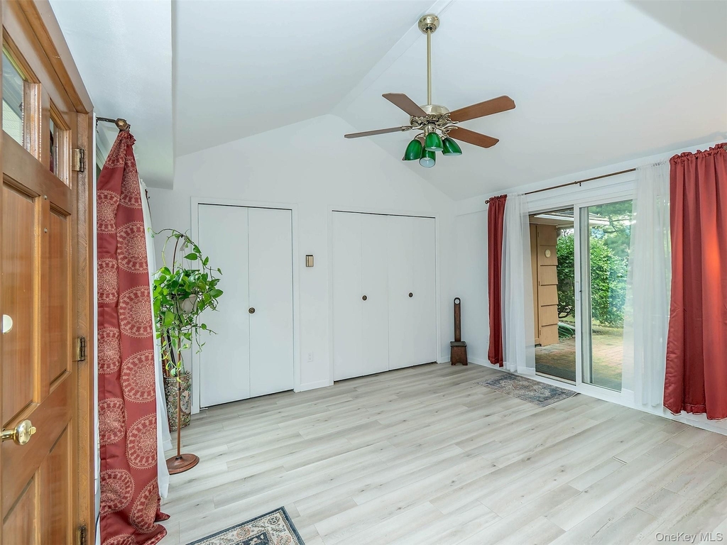 7 Appletree Lane - Photo 5