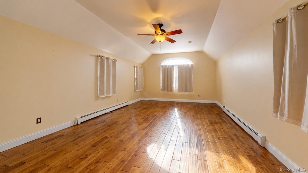 712 Parsonage Street - Photo 2