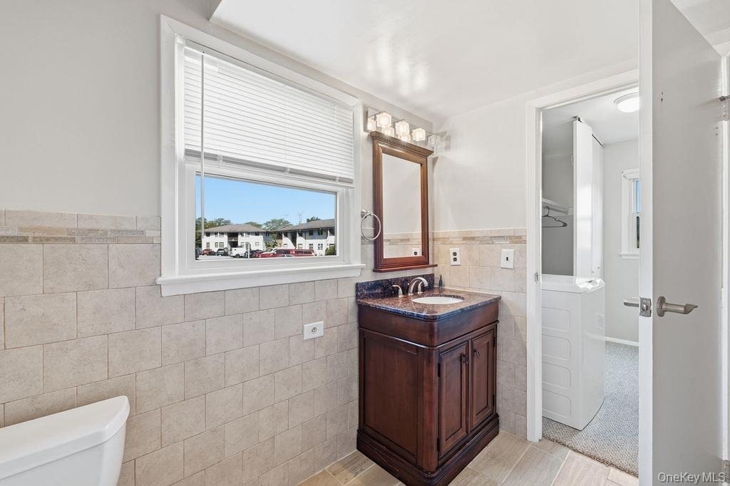 16d Essex Place - Photo 14