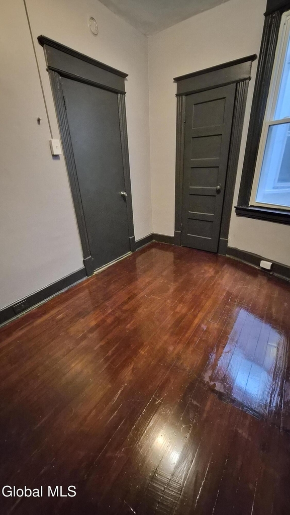 41-43 N Manning Boulevard - Photo 6