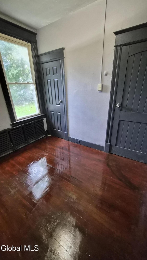 41-43 N Manning Boulevard - Photo 7