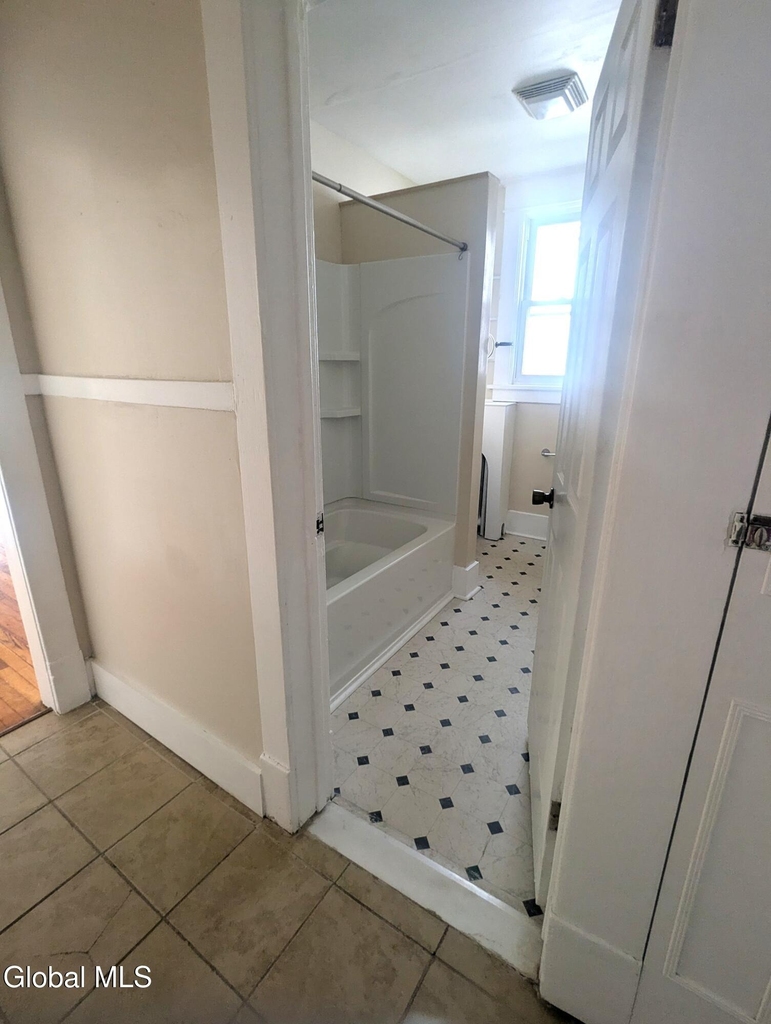 44 Harris Avenue - Photo 14